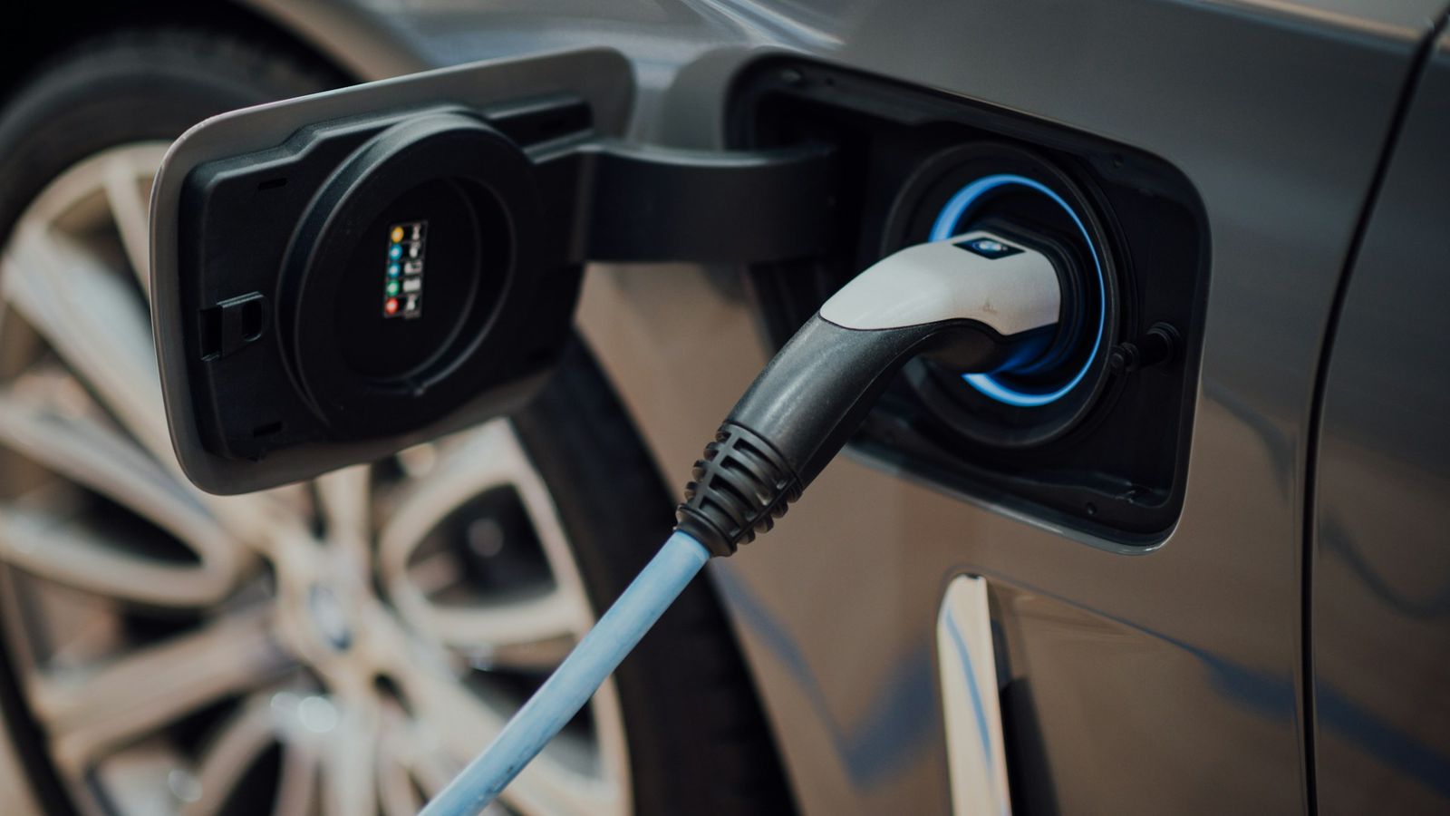 Electric Car Hire: Range, Charging and What You Need to Know