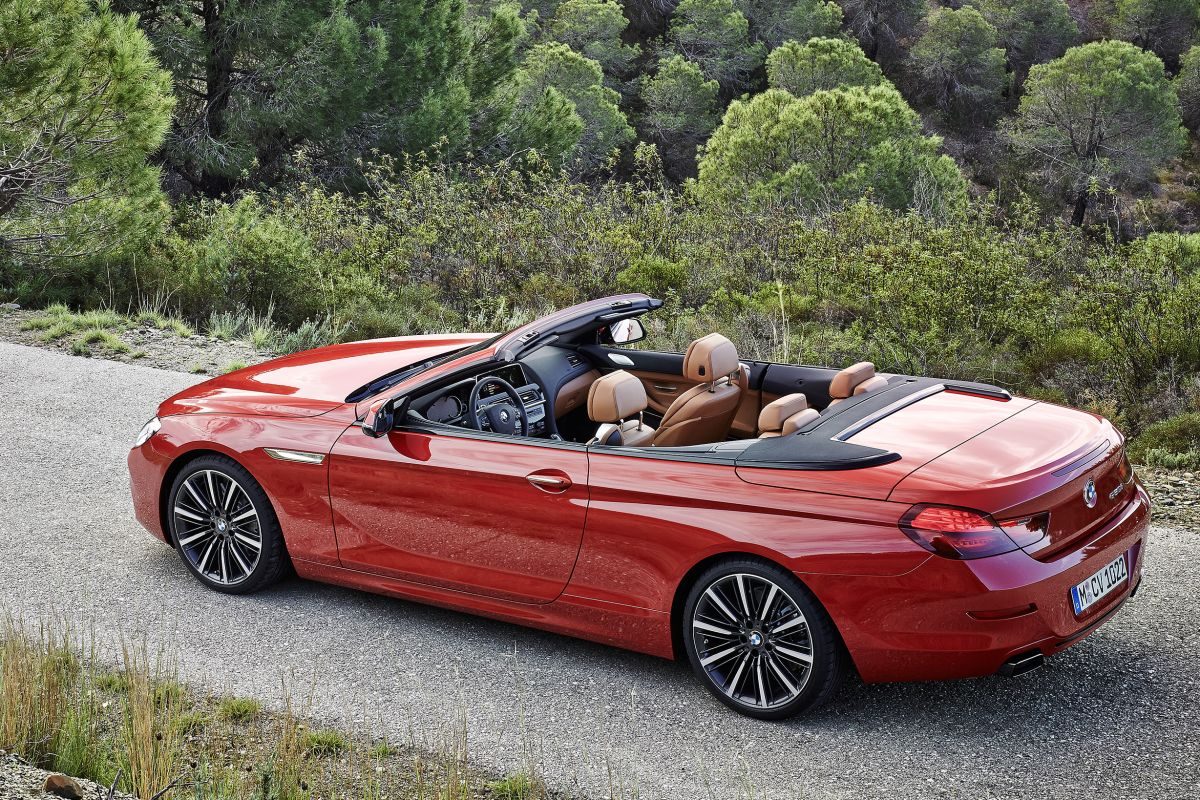 BMW 6 Serisi Cabrio · Kırmızı — görsel 3