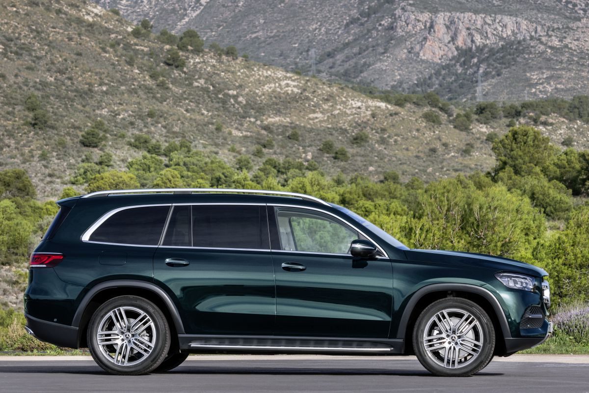 Mercedes-Benz GLS · Green — image 3